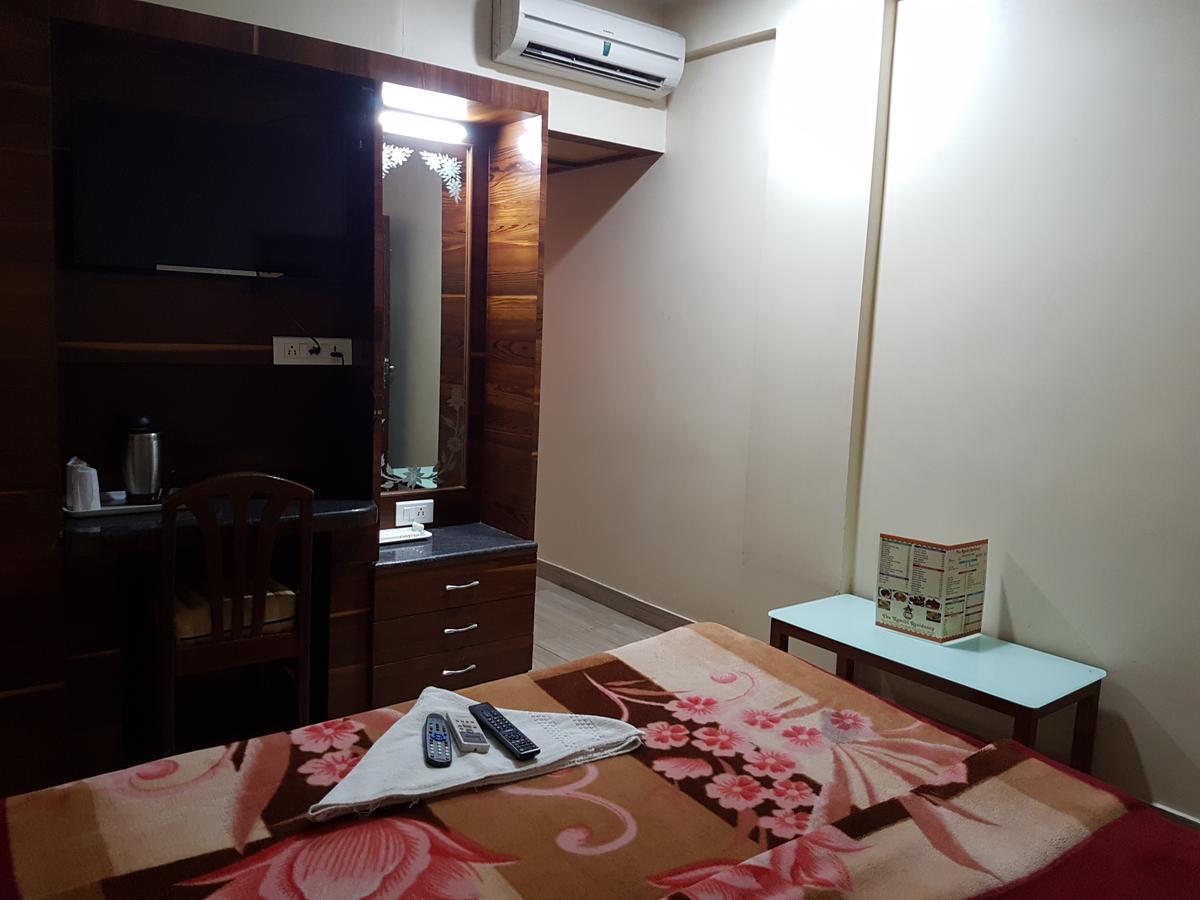 Kanchi Residency Chennai Eksteriør billede