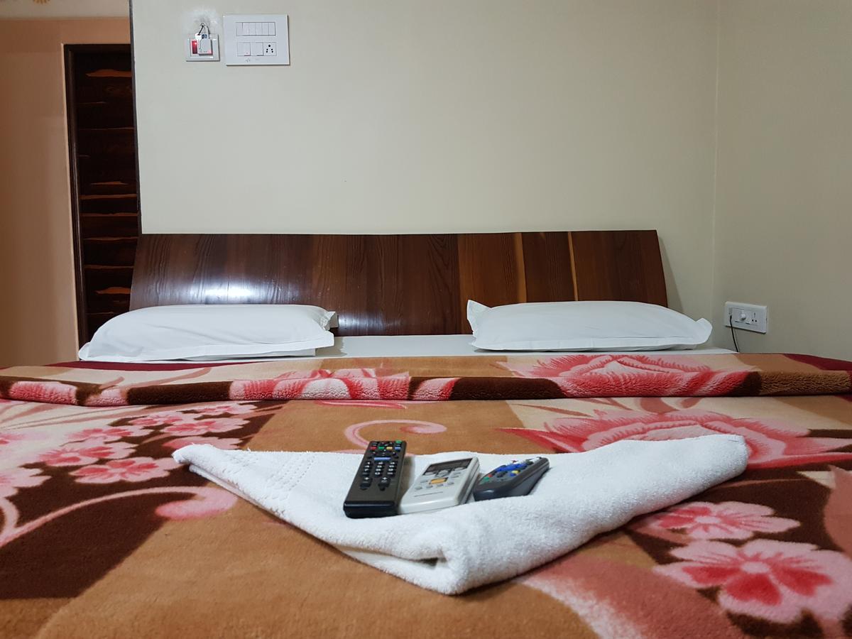 Kanchi Residency Chennai Eksteriør billede